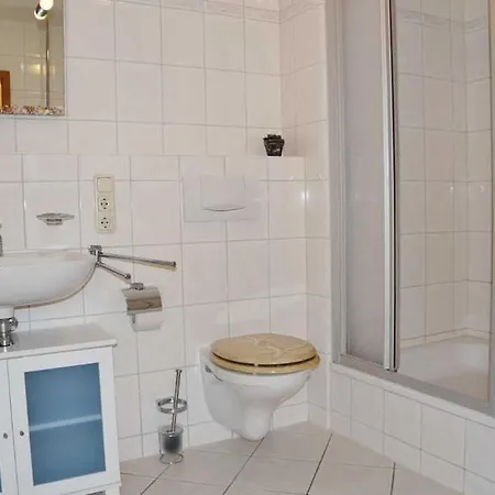 Haus Strandeck 46039 Apartment Goehren (Ruegen)